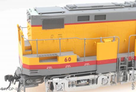 DIV-DP-8551