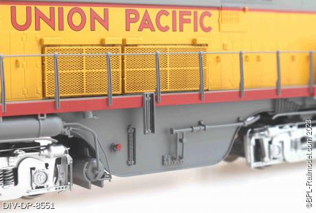 DIV-DP-8551
